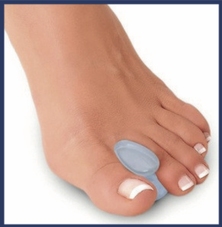 Toe Separator Silicone — Scanda Enterprises, medical supplies Moosapet Hyderabad